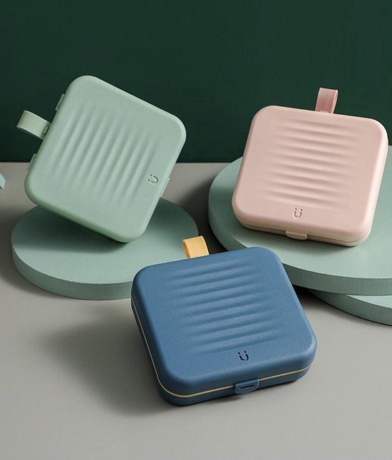 Sewing Kit for Travel - Green - Nordic - Sewing Box - Sewing - Sewing Kit - Scandinavian