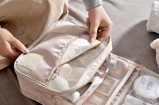 Reis toilettas beige met haak reisetui organizer voor toiletartikelen kamperen & reizen accessoires - toilettas voor dames en heren
