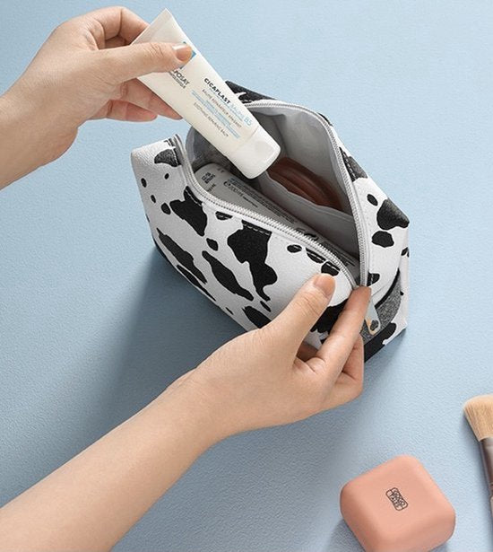 Reis Toilettas Koeienprint - Travel Etui Organizer voor Toiletartikelen Kamperen & Reizen Accessoires – Toilettas voor Dames en Heren