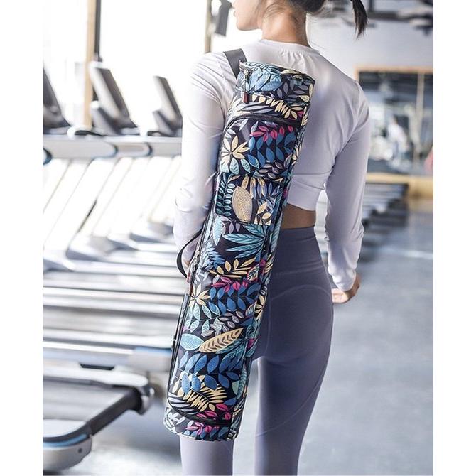 Yoga mat tas - 70 cm - Waterdicht - Universeel - Sporttas met rits - Voorzien van draagriem - Rood